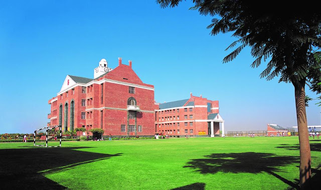 SCHOOL IN GURUGRAM