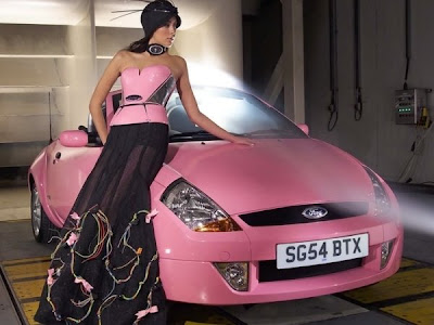 Ford Ka tunado com pintura automotiva Pink