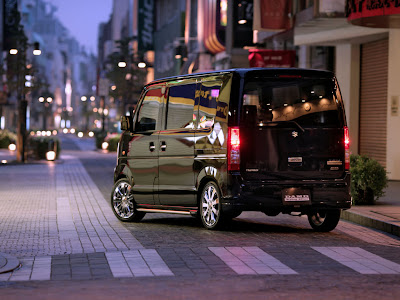 Carscoop DAMD SZ 8 DAMD: Mini Shot Suzuki want's to be an Escalade