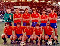 SELECCIÓN DE ESPAÑA JUVENIL - Temporada 1982-83 - Villanueva, Giner, Blanco, Soler, Manolo y Fernando; Quique, Toledano, Sanchís, Martín Vázquez y Pardeza - ESPAÑA JUVENIL 1 (Manolo) ALEMANIA OCCIDENTAL JUVENIL 1 (Quique p.p.) - 16/02/1983 - Partido amistoso - Cáceres, España, estadio Príncipe Felipe