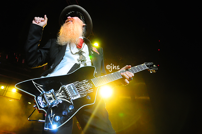 ZZ Top Roars Into Midwest for Tom Petty and The Heartbreakers Mojo Tour