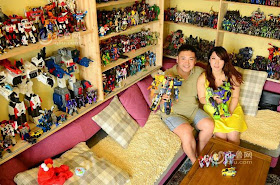 Zhang Wei e la sua collezione di Transformers