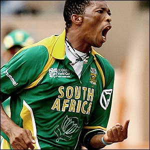 Makhaya Ntini Wiki | Makhaya Ntini Pics