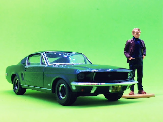 Corgi - 1/36 - Inglaterra - 2000s - Ford Mustang GT 390 1968 / Bullitt (1968) / Estados Unidos