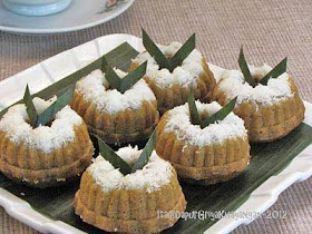 8 Aneka Resep Kue Putu Ayu Yang Wajib Anda Coba di Rumah