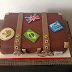 Vamos viajar? Luggage cake