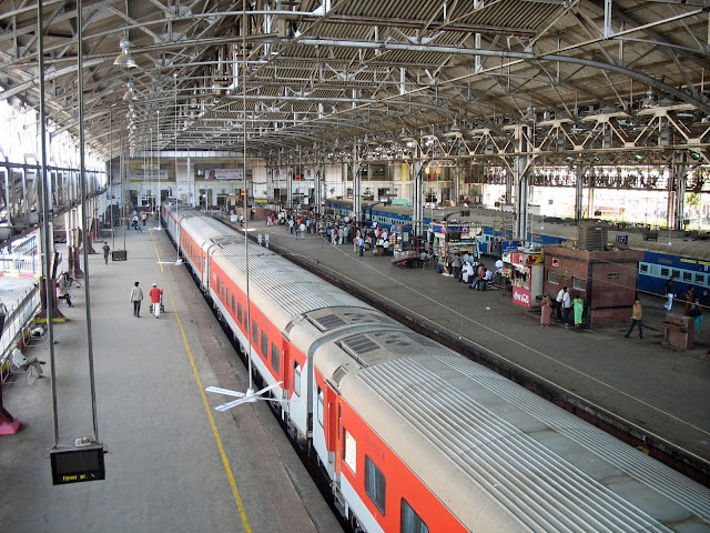 mumbai railway station