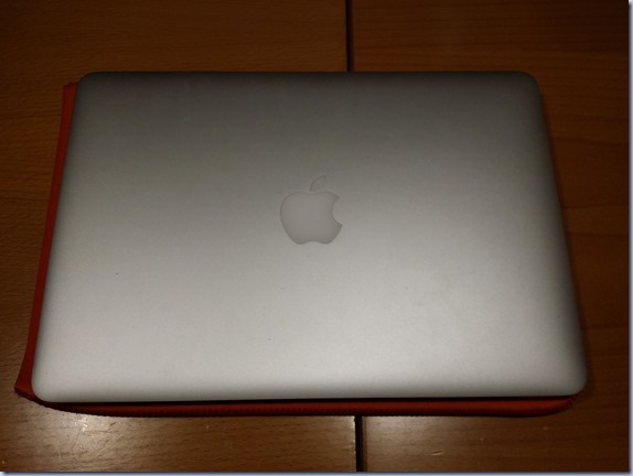 apple macbook pro 2 crumpler
