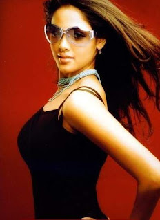 Genelia Picture - Bollywood Actress Pictures