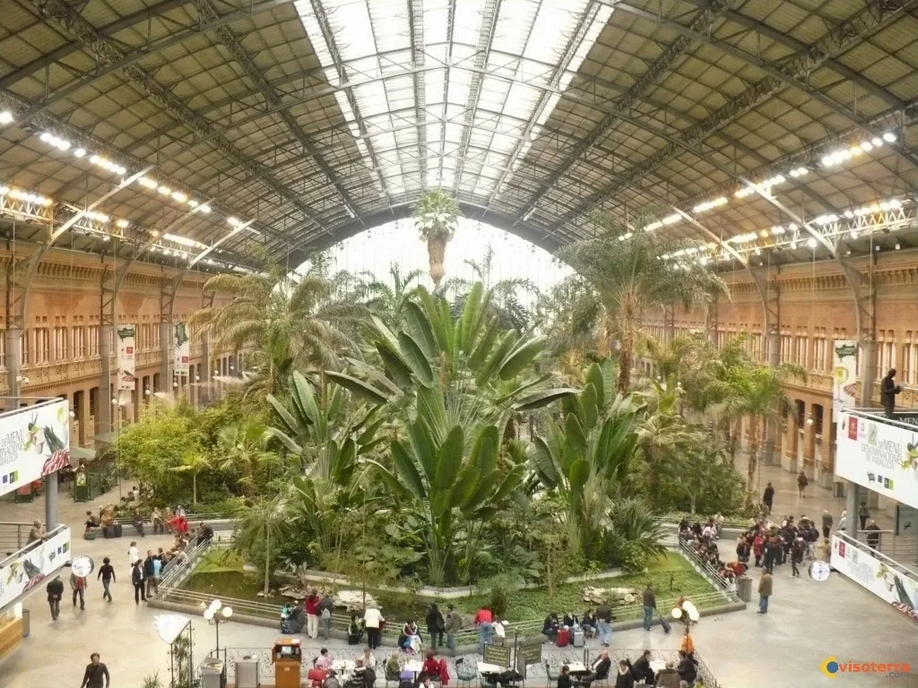 محطة اتوتشا (Atocha-Madrid) في مدريد