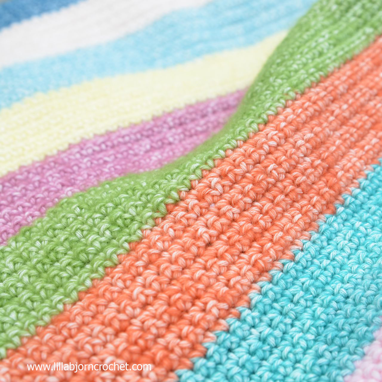 Colorful stripes with Stone Washed yarn by Scheepjes