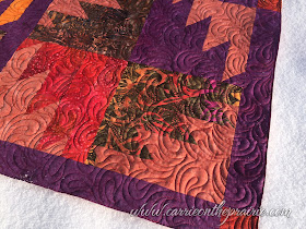 http://carrieontheprairie.blogspot.ca/2016/12/sawtooth-batik-quilt.html