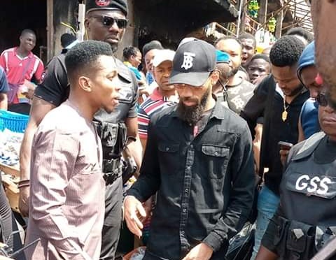 See Photos As Phyno Visits Onitsha Fire Victims