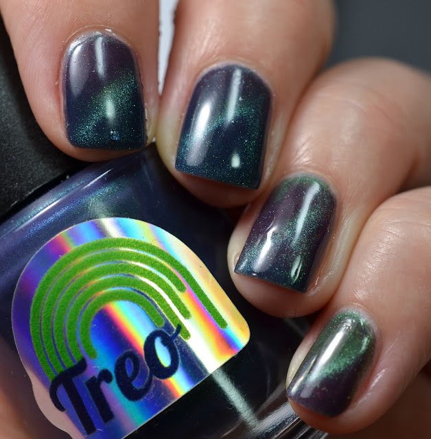 Treo Lacquer Resist swatch