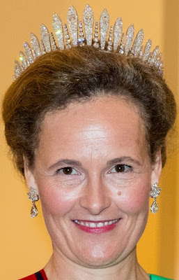 habsburg diamond fringe tiara kochert liechtenstein princess sophie