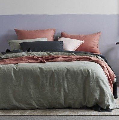 what color sheets go with sage green comforter