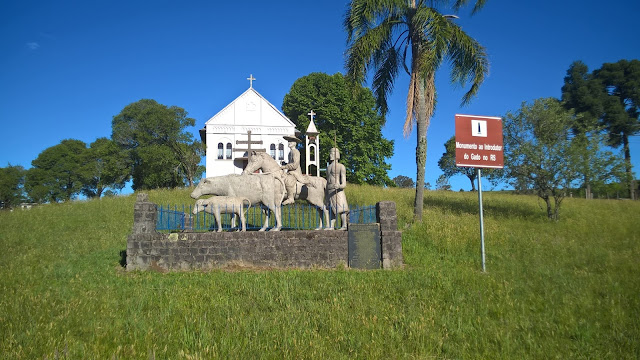 Monumento ao Padre Cristóvão de Mendonça