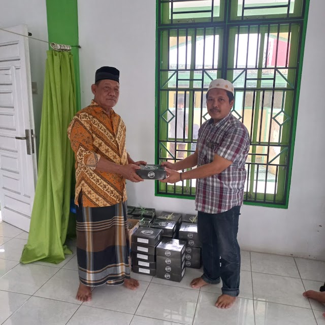 BRI Cabang Perdagangan Gelar Jum'at Berbagi