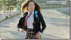 Pinocchio.E02.mkv_000320743_thumb1
