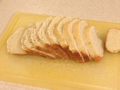 sliced corn bread