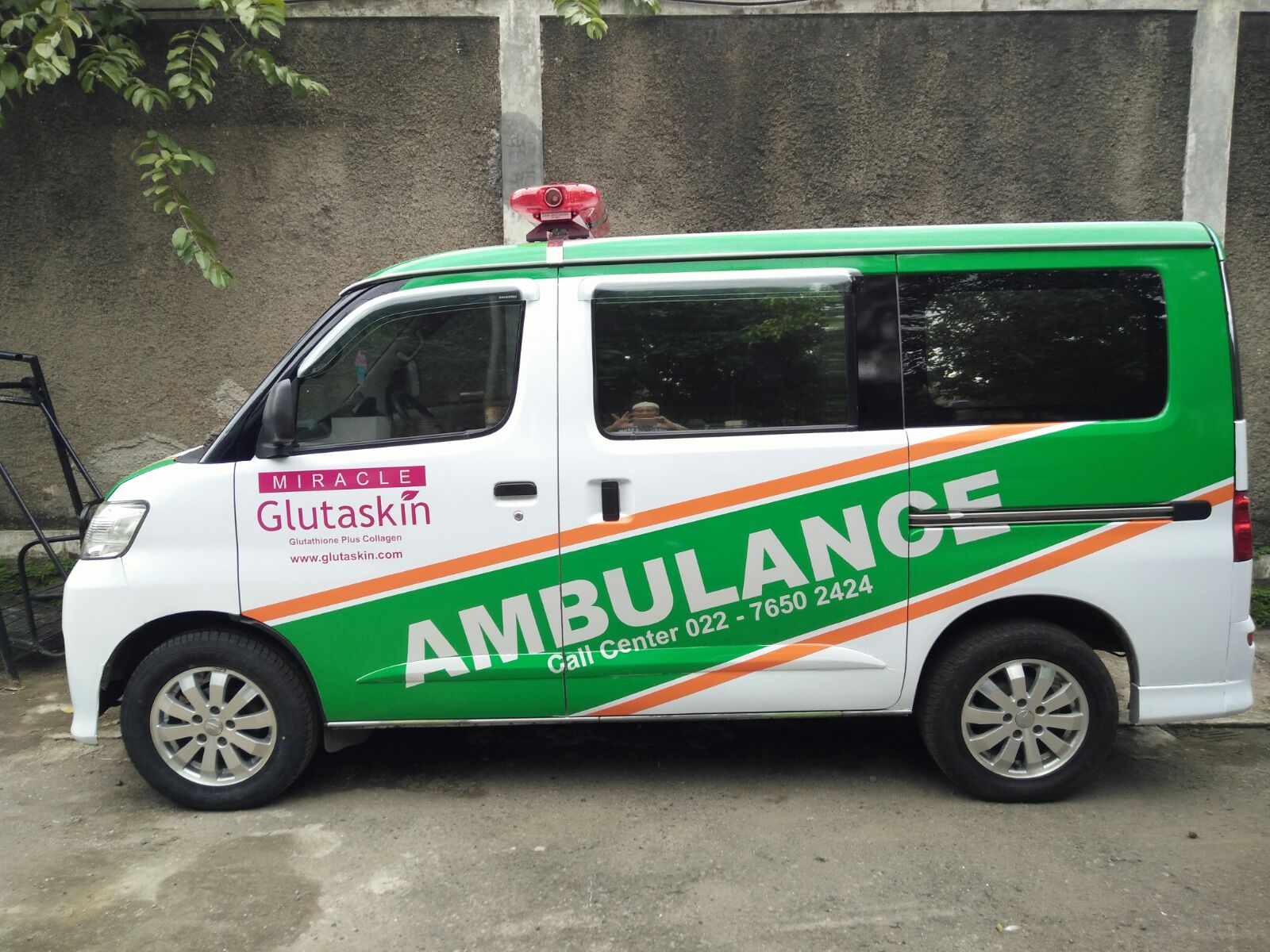 Animasi Mobil Ambulance Terlengkap Dan