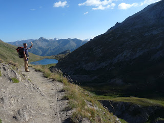 エゴルジェウ湖 lac Egorgéou（2394m）