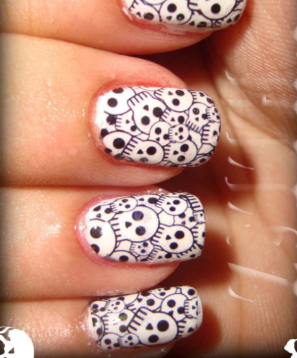 Nail Art Designs With Skulls Picture