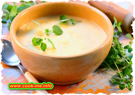 Cream of celery soup with egg white