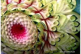 L'arte del fruit carving di Vincenzo Scuruchi