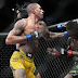 POATAN NOCAUTEIA ADESANYA E É O NOVO CAMPEÃO PESO MÉDIO DO UFC