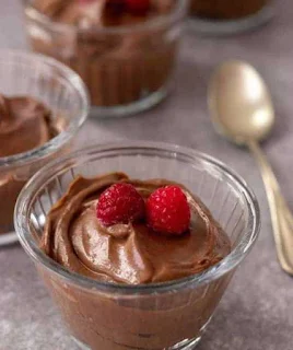 keto desserts chocolate avocado pudding