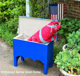 storage bench, distressed painting, elecrtric blue bench