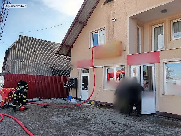 Magazin cuprins de un incendiu, la Vicovu de Sus