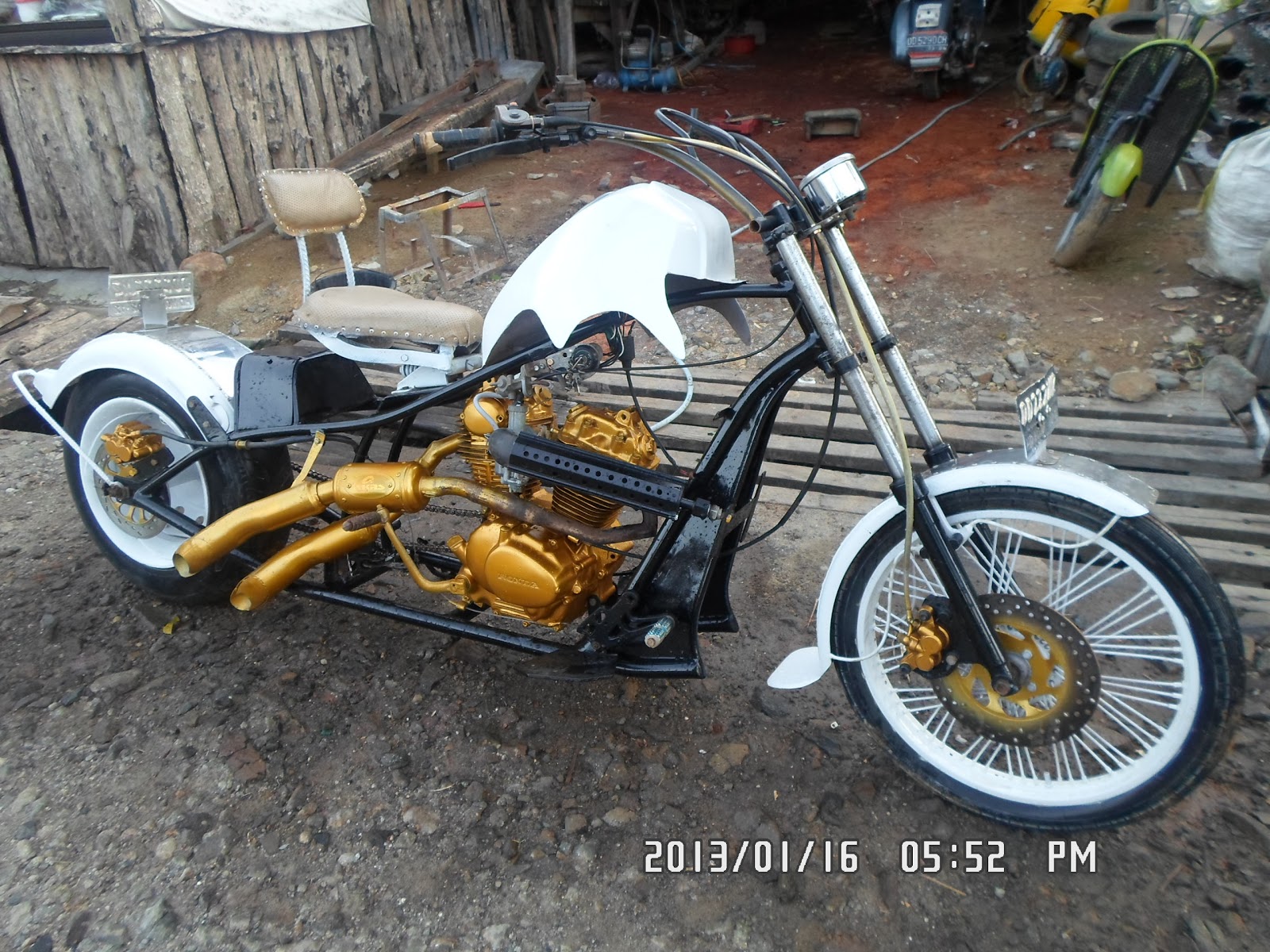 MODIF BARANG RONSOKAN Juni 2013