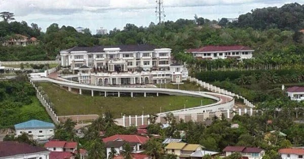 rumah terbesar di malaysia