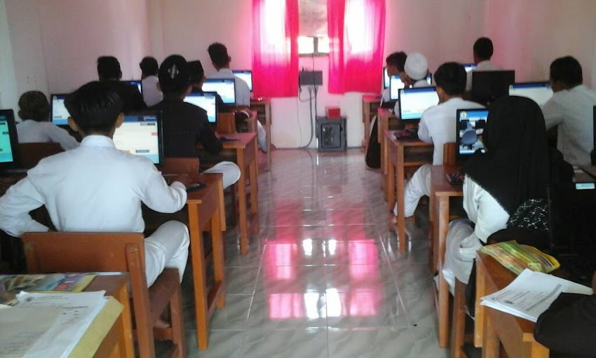 Ujian Semester Berbasis Komputer ( USBK)