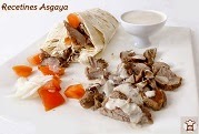 http://recetinesasgaya.blogspot.com.es/2014/03/shawarma-de-cordero-con-salsa-de-tahini.html