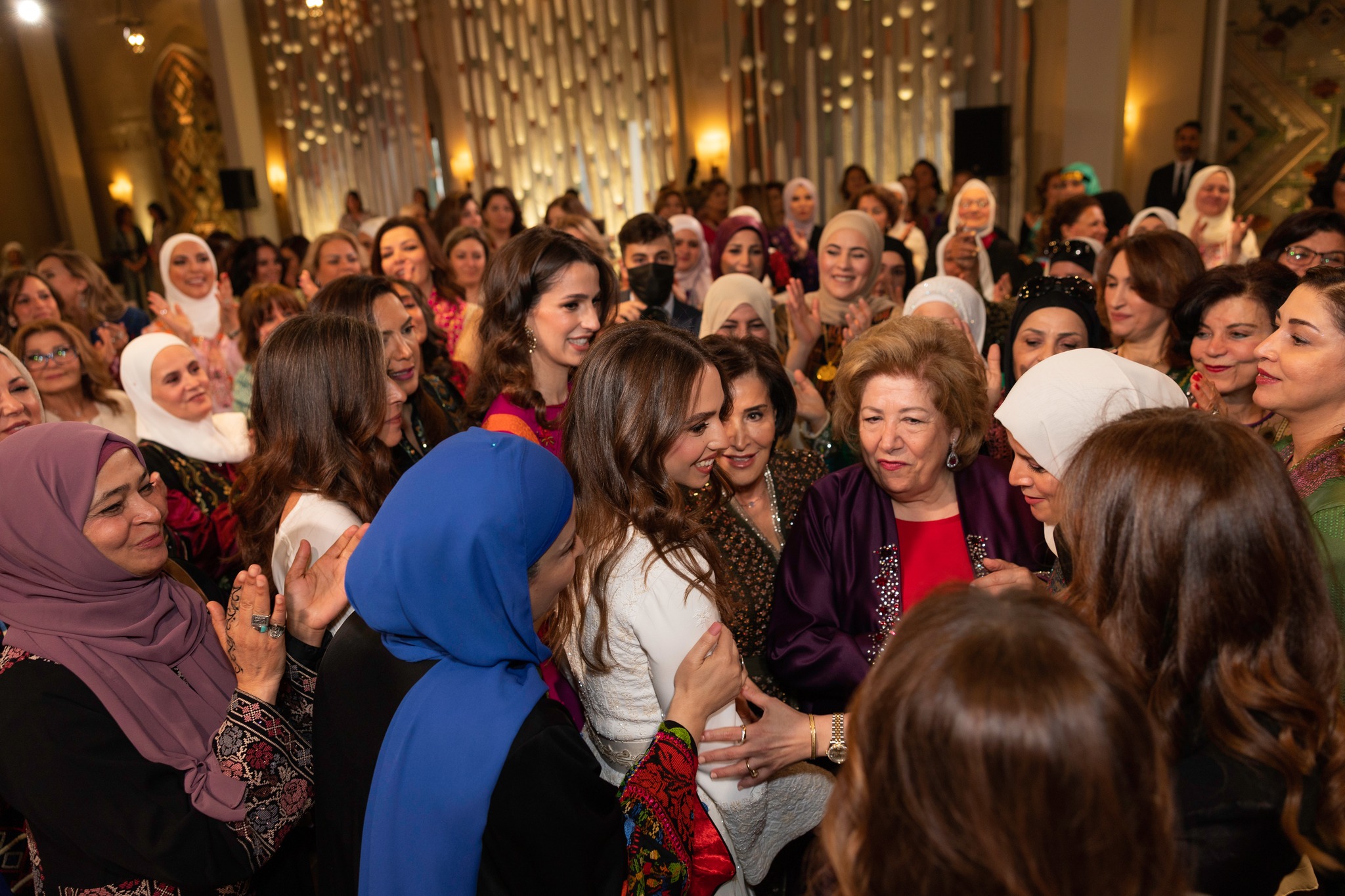 Queen Rania, Princess Iman and Rajwa Al-Saif Khaled arriving for Iman's Henna Party