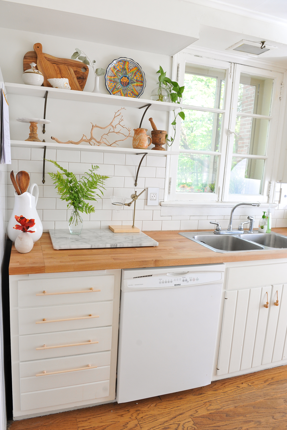 DIY Modern Wood Cabinet Pulls | A New Bloom Kitchen