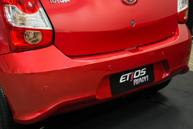 Toyota Etios Automático 2017