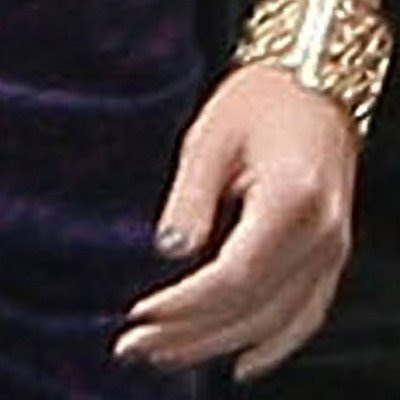 megan fox thumbs and toes. megan fox thumbs and toes.