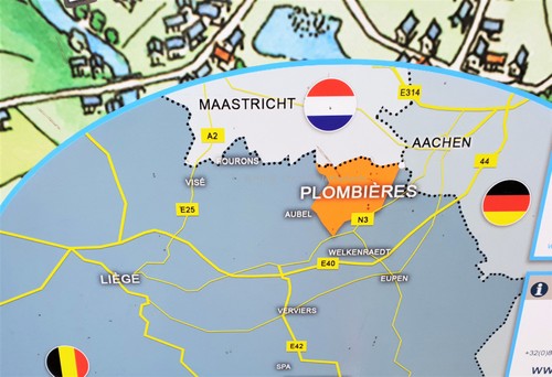 海外生活 Life In The Netherlands オランダ ベルギー ドイツの3ヶ国国境を同時に楽しめる場所