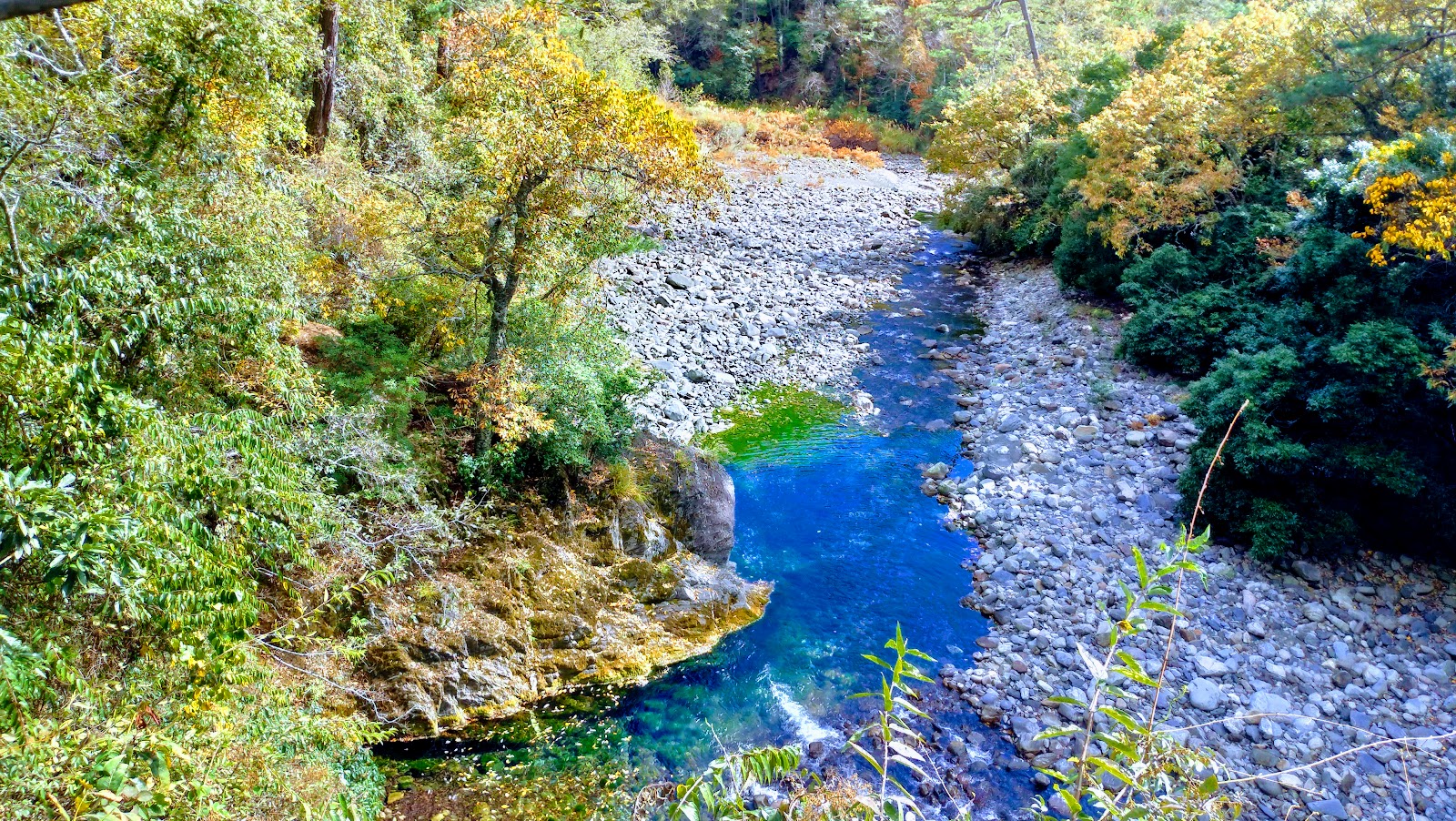 武陵山莊附近