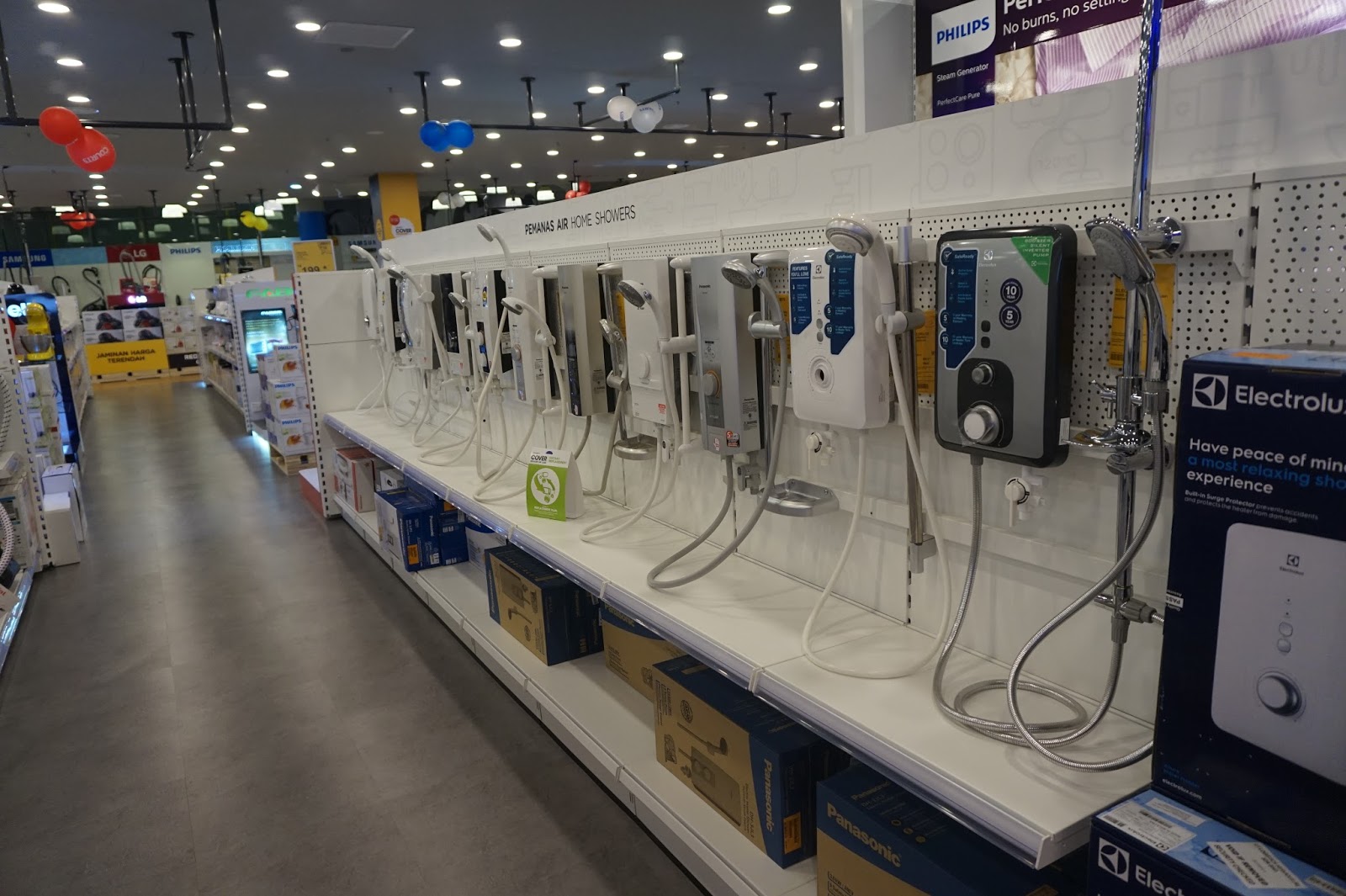 Courts Megastore Sri Damansara Mobile