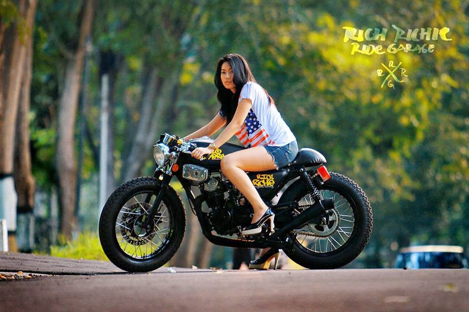  MOTOR  TERONG Gambar  Modifikasi  Motor  Keren Ala Custom  