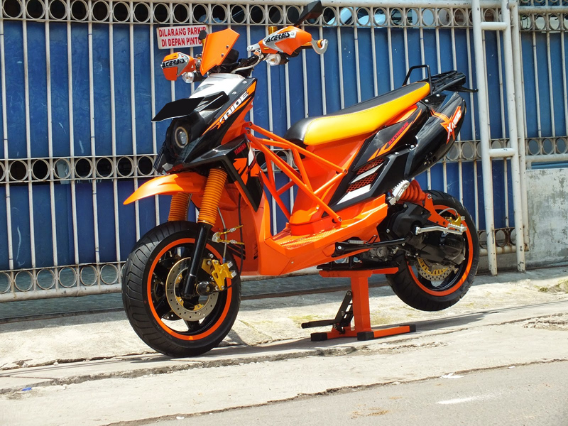 Kumpulan Foto Modifikasi Motor  Yamaha X  Ride  Terbaru 