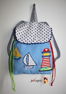 Mochila para la guardería personalizada Antonio J. Pikapic.