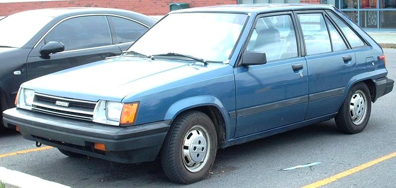 Second generation of the Toyota Soluna 19821986 