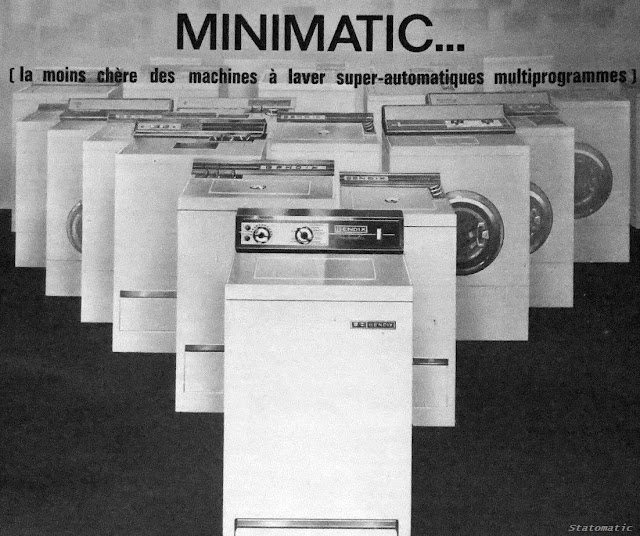 ... il y a l'approbation de dix millions de clientes satisfaites.  - Minimatic, la toute dernière Bendix, c'est avant tout la moins chère des machines à laver super-automatiques multiprogrammes : 1799F TTC, prix spécial de lancement.  - Quels que soient vos textiles (tissus traditionnels ou fibres modernes, blanc ou couleur) les quinze programmes de la Minimatic Bendix vous offrent le type précis de lavage qui leur convient, sans aucune intervention ni surveillance de votre part (essorage inclus). Mais la Minimatic ne se contente pas d'être la plus perfectionnée des machines à laver modernes, elle est en outre la moins encombrante des multiprogrammes : elle lave cinq kilos de linge sans occuper plus de place qu'une chaise.  - Héritière de dix millions de machines à laver Bendix, elle bénéficie d'une expérience absolument uniqu, celle que Bendix à pu accumuler grâce aux dix millions d'utilisatrices qui lui ont fait confiance.  - Parmi les huit modèles de la gamme Bendix (Minimatic, Familiale, Automagic, Minimax 45, Minimax 60, Chronomatic, Selectomatic, Programmatic) vous trouverez la machine à laver répondant à tous vos problèmes.  - En vous renseignant auprès du spécialiste Bendix le plus proche de votre domicile (il n'y en a pas moins de 3200 en France entièrement à votre service !) profitez-en pour jeter un coup d'oeil sur les réfrigérateurs Bendix, vous constaterez vous même ce que l'Alufroid Bendix représente de révolutionnaire dans le domaine du froid et les avantages exceptionnels qu'il vous apportera ! C'est une découverte qu'il vous faut connaitre.