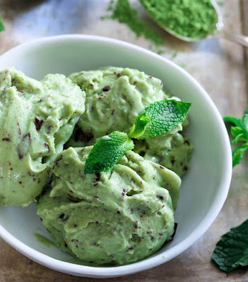 Matcha Mint Frozen Yogurt